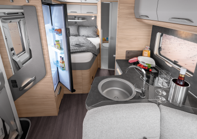 1100_R09_700-LF_IN_5984_2024