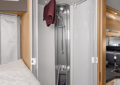 1100_R16_700-MEG_IN_0535