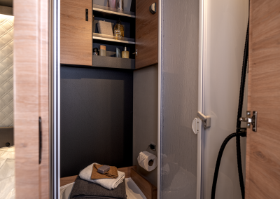 1100_V15_650-MF_IN_5308_2025