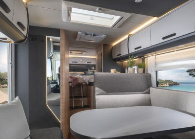 1100_R12_700-MEG_IN+BP_5679_2025