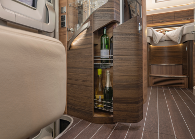 1100_R03_700-LEG_IN_3280