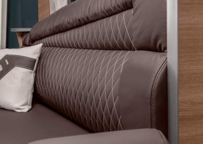 1100_R03_900-LEG_IN_2966_eine_ebene