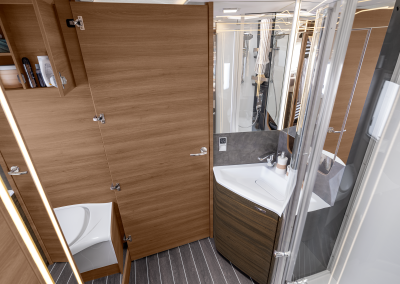 1100_R03_900-LEG_IN_3068