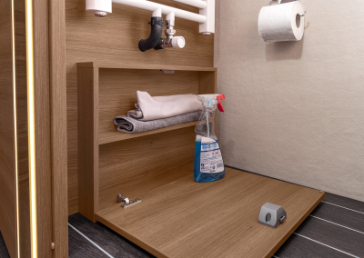 1100_R03_900-LEG_IN_3079